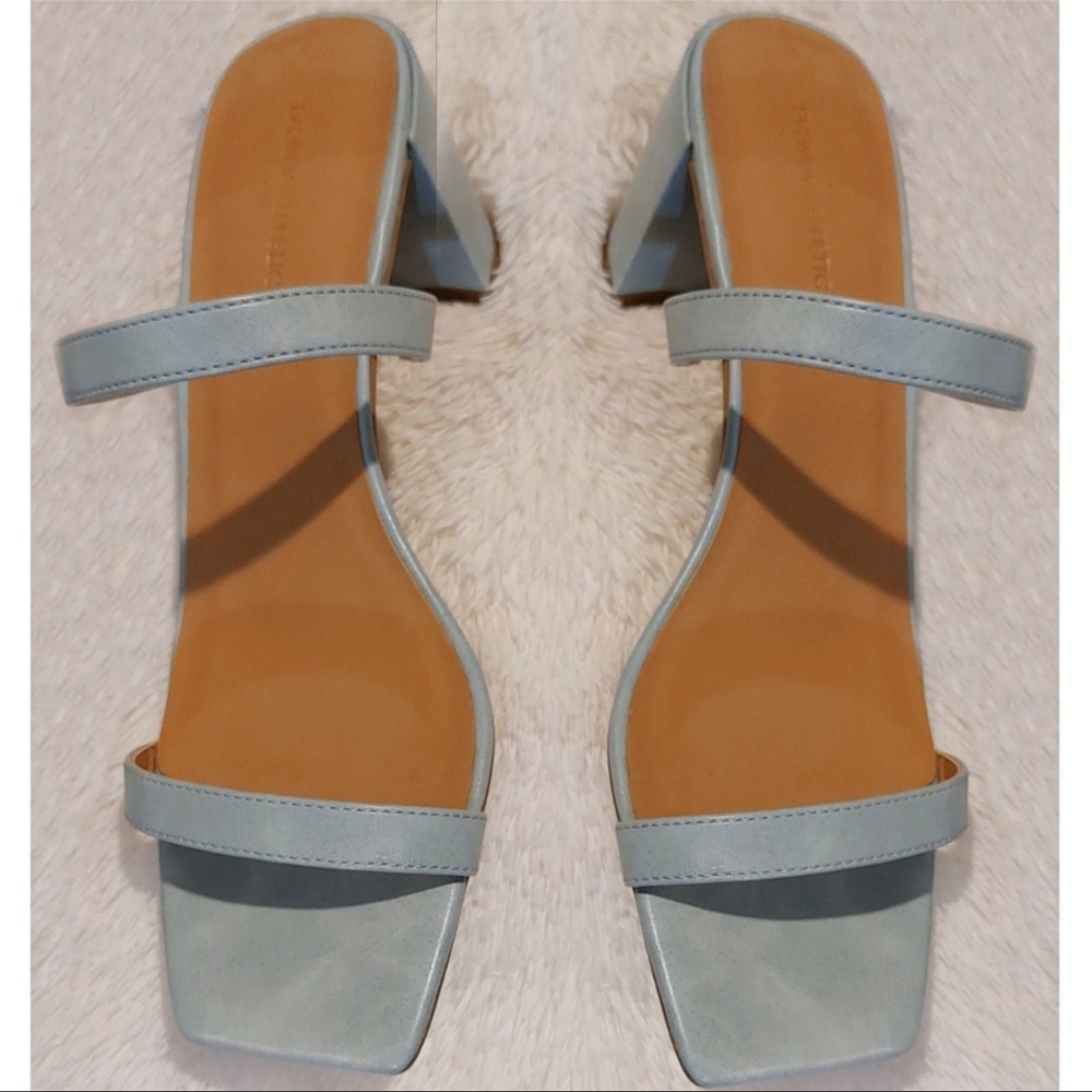 Banana Republic Sandals